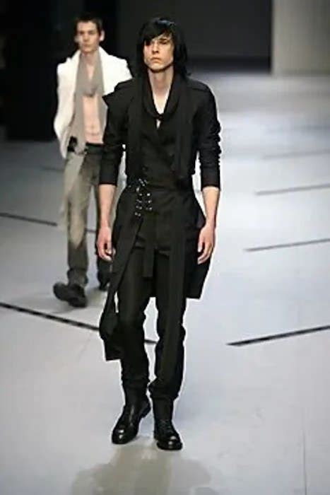 Lightweight Outfits From Dior Homme SS03 Follow Me 